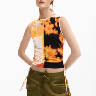 Arty bloemen t-shirt - MATERIAL FINISHES - M